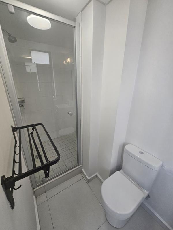 To Let 1 Bedroom Property for Rent in Observatory Western Cape